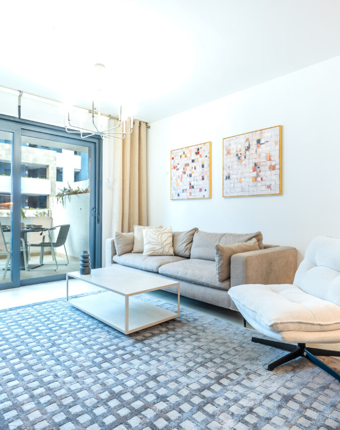 Sun and Style Apartment